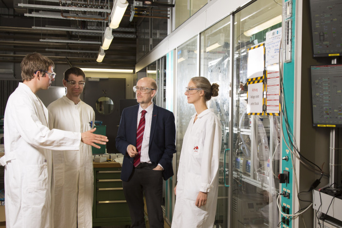 Cds Cds Wissenschaftler Forschen Zu Plattform Chemikalien Aus Nachwachsenden Rohstoffen